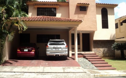 Casa Laderas Arroyo Hondo